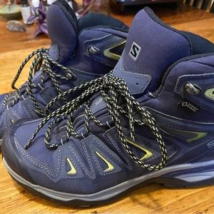 Salomon Women's X Ultra 3 Mid GTX Hiking Boots, Blue/Citron, Size 8.5